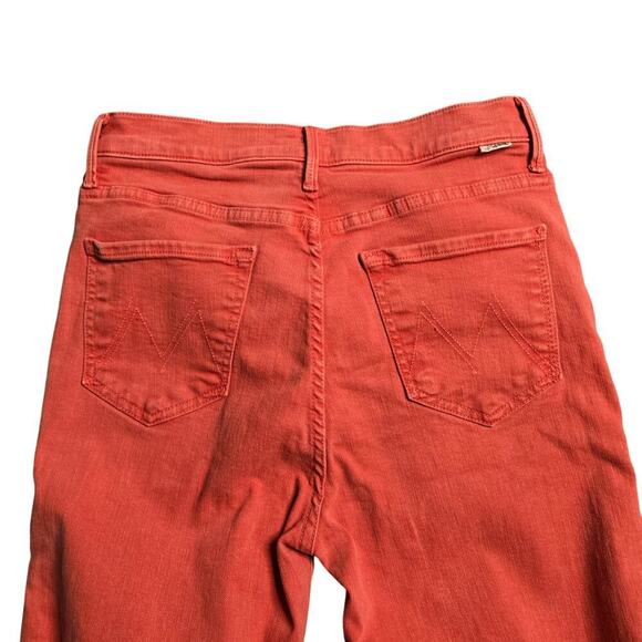 Mother The Swooner Rascal Ankle Fray in Flame Scarlett Size: 28 - Picture 8 of 9